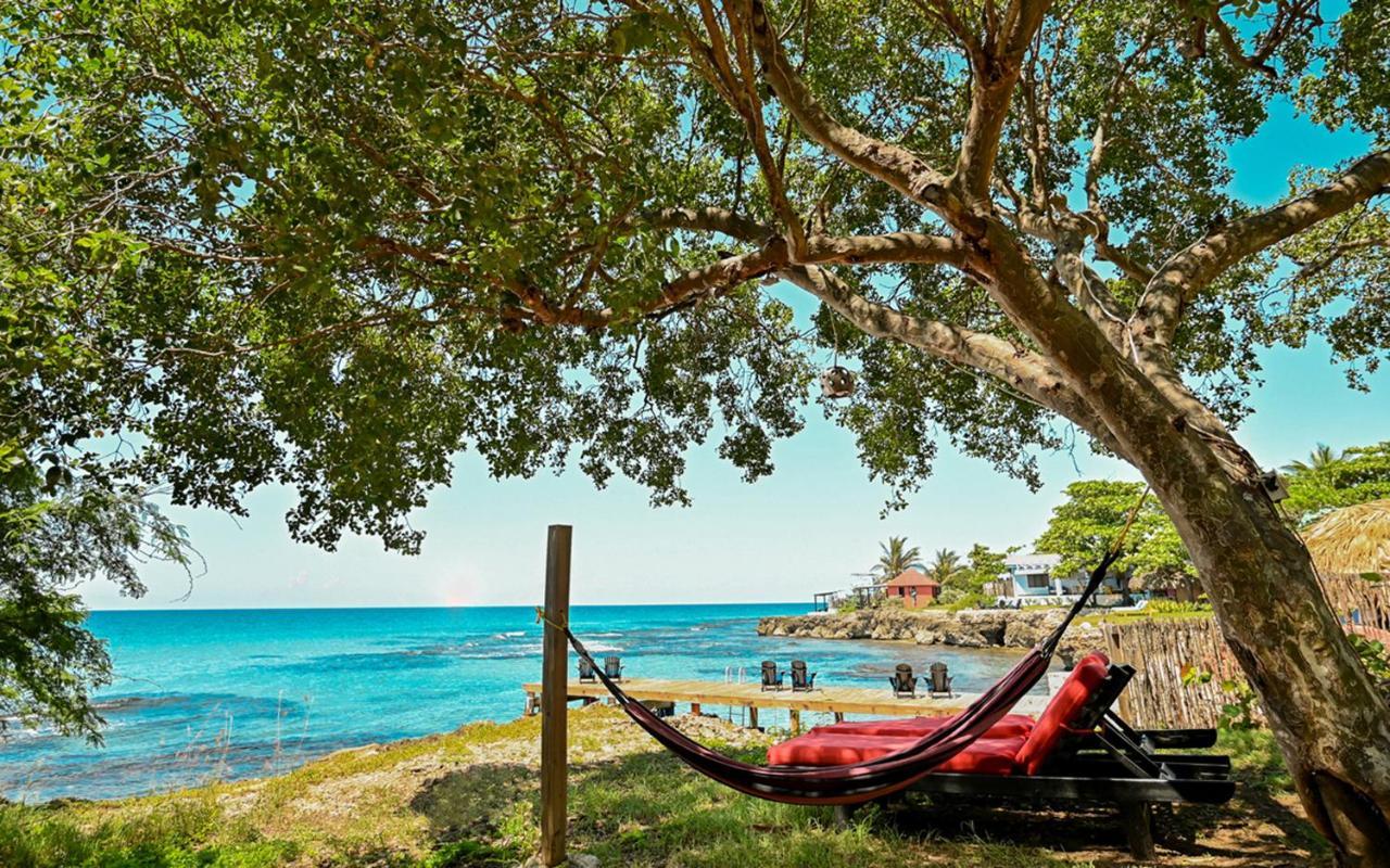 Jakes Hotel Treasure Beach Exterior photo